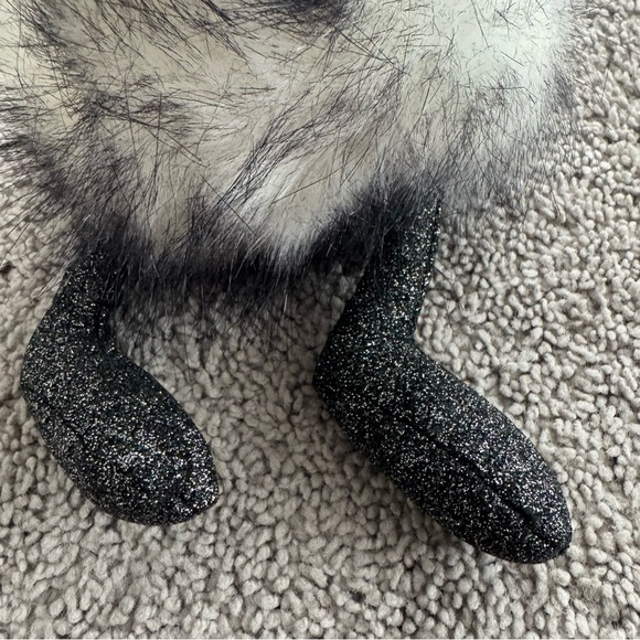 Jellycat London Dazzle Pom Pom Bird Ostrich Black & White Glitter - Picture 5 of 12